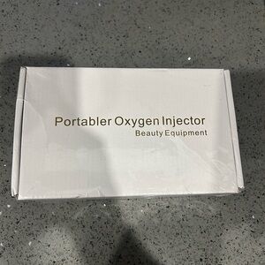 🧡5/$25🧡Portable Oxygen Injector- Air brush Kit